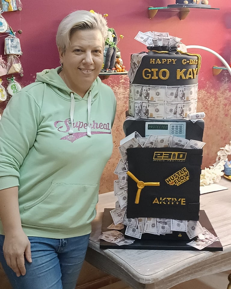 τούρτα γενεθλίων χρηματοκιβώτιο με δολάρια τούρτα γενεθλίων χρηματοκιβώτιο με δολάρια