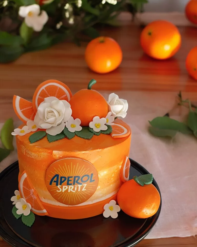 Τούρτα γενεθλίων Aperol Spritz! Τούρτα γενεθλίων Aperol Spritz